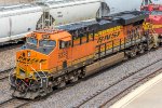 BNSF 8328, GE ES44C4 